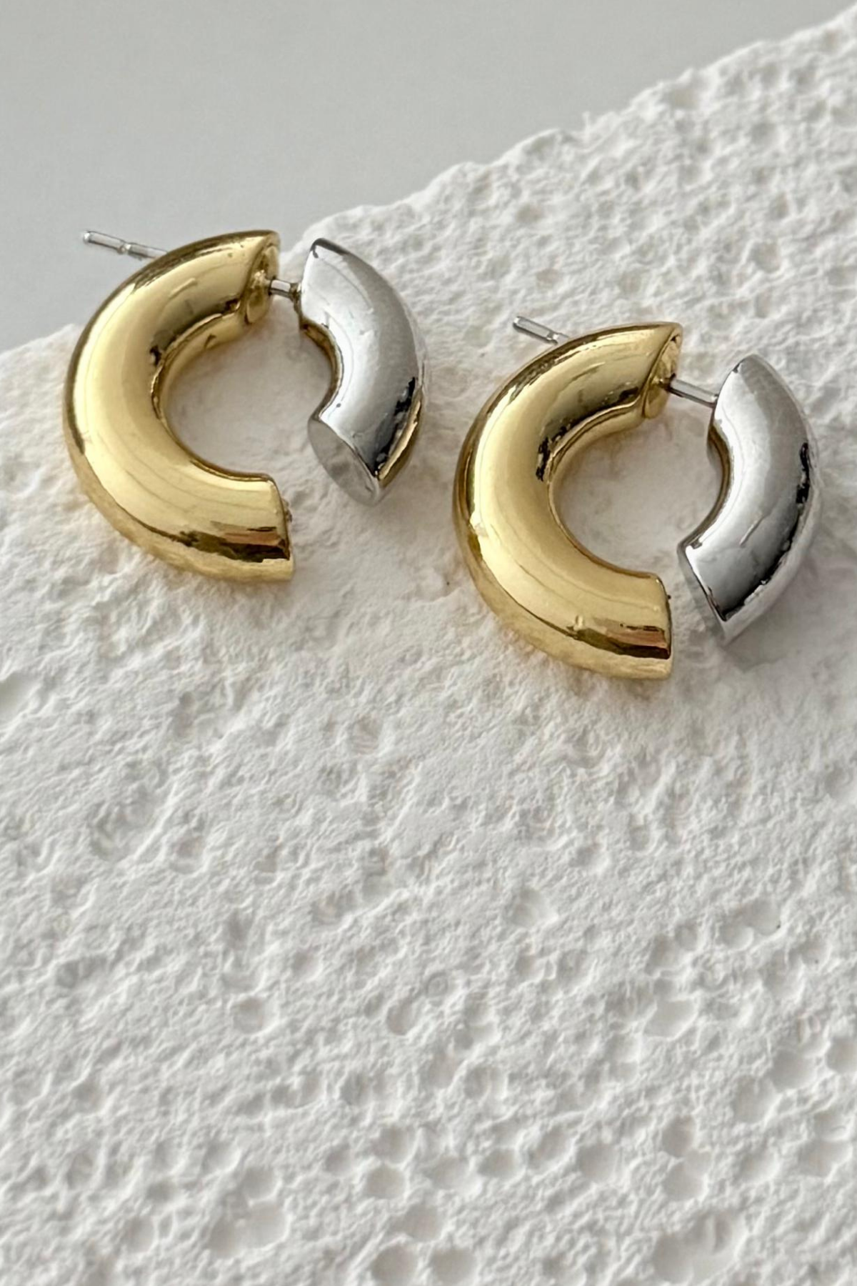 MY ACCESSORIES Double Color Steel Ghost Earrings